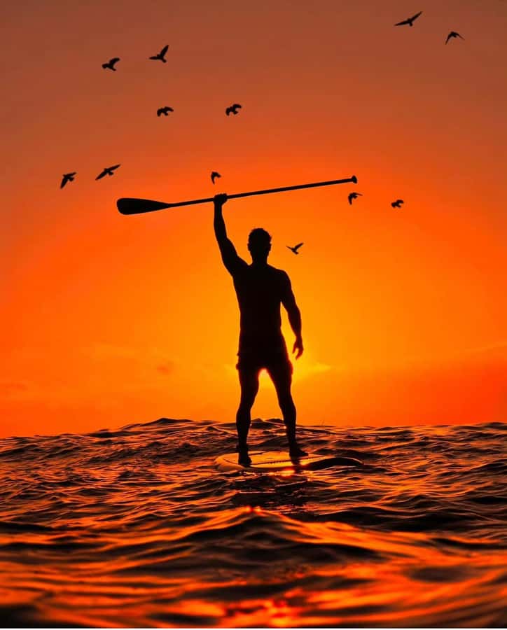 Rio de Janeiro: Copacabana Sunrise Stand Up Paddleboard Tour - Starting at the red turtle tent on Copacabana