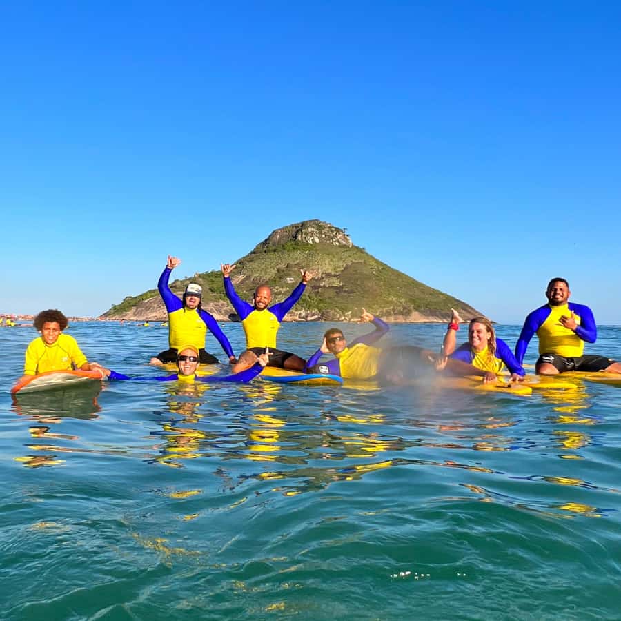 Rio de Janeiro: Surflessons and surfcoach. - Reading the waves before you paddle out