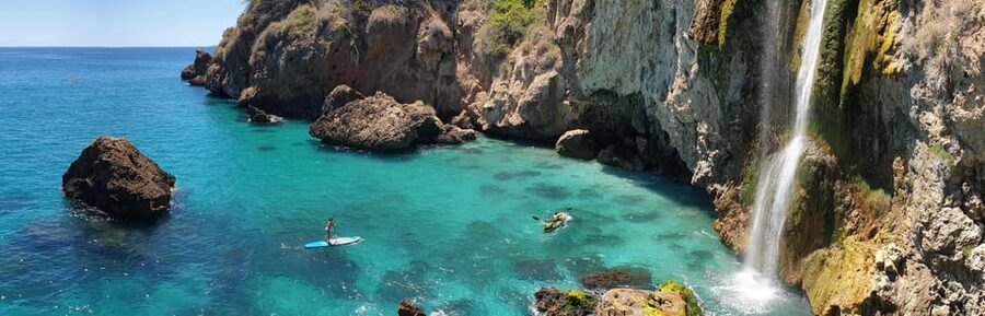 Ruta libre en paddel surf por la cascada de Nerja y Maro 😍 - Equipment, lockers, and what to bring