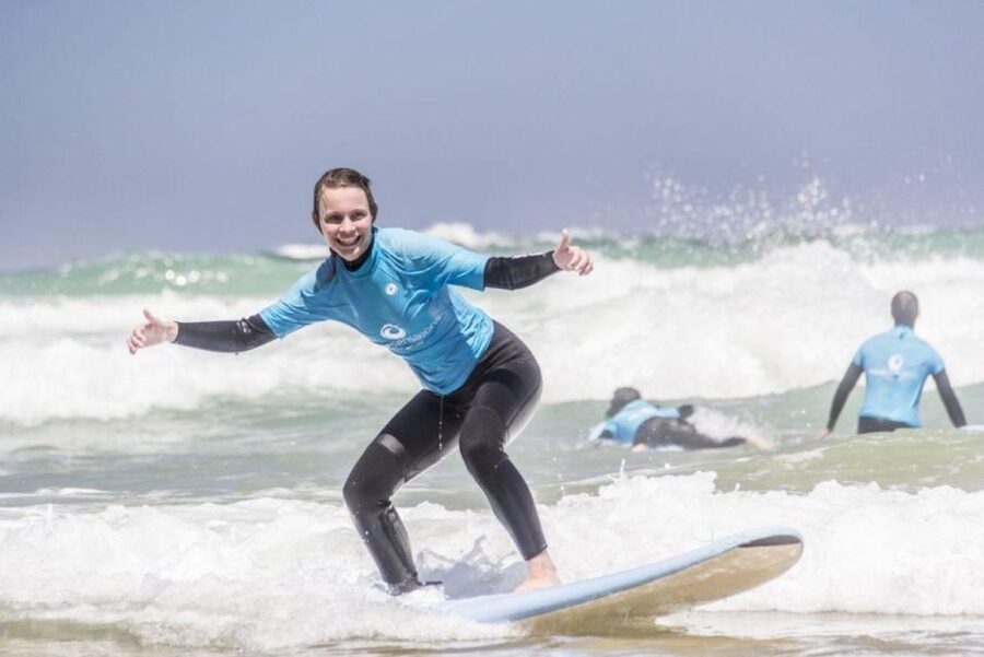 Sagres: Full Day Surfing Lessons - Getting to the beach and back