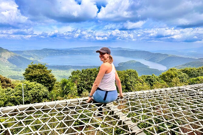 Santa Ana Volcano Tour: Beat the Crowds on an Early Morning Hike! - What the $81.82 price really covers