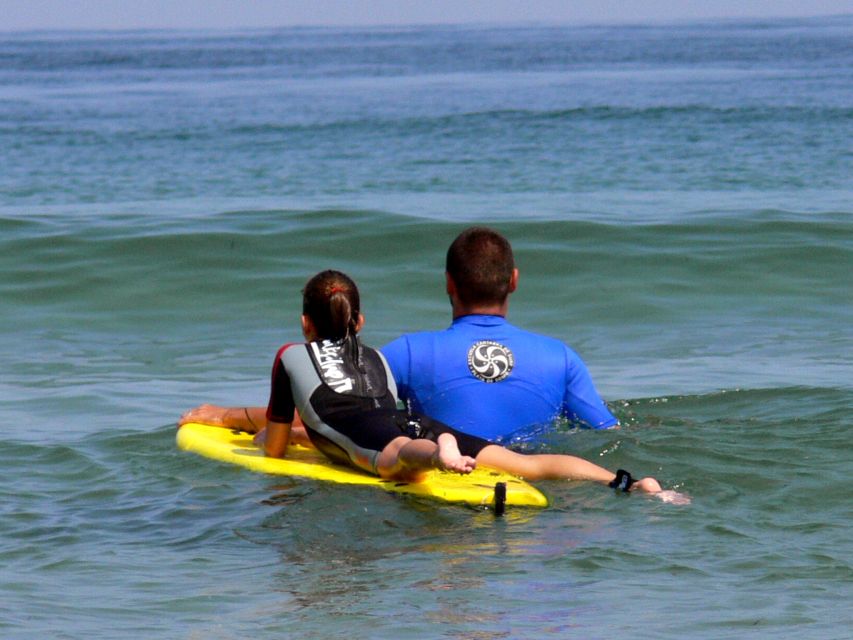 Santander: Surf Lessons on Playa de Somo - Languages, timing, and flexibility