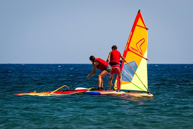 Santorini Windsurfing lessons - What progress can you expect in two hours?