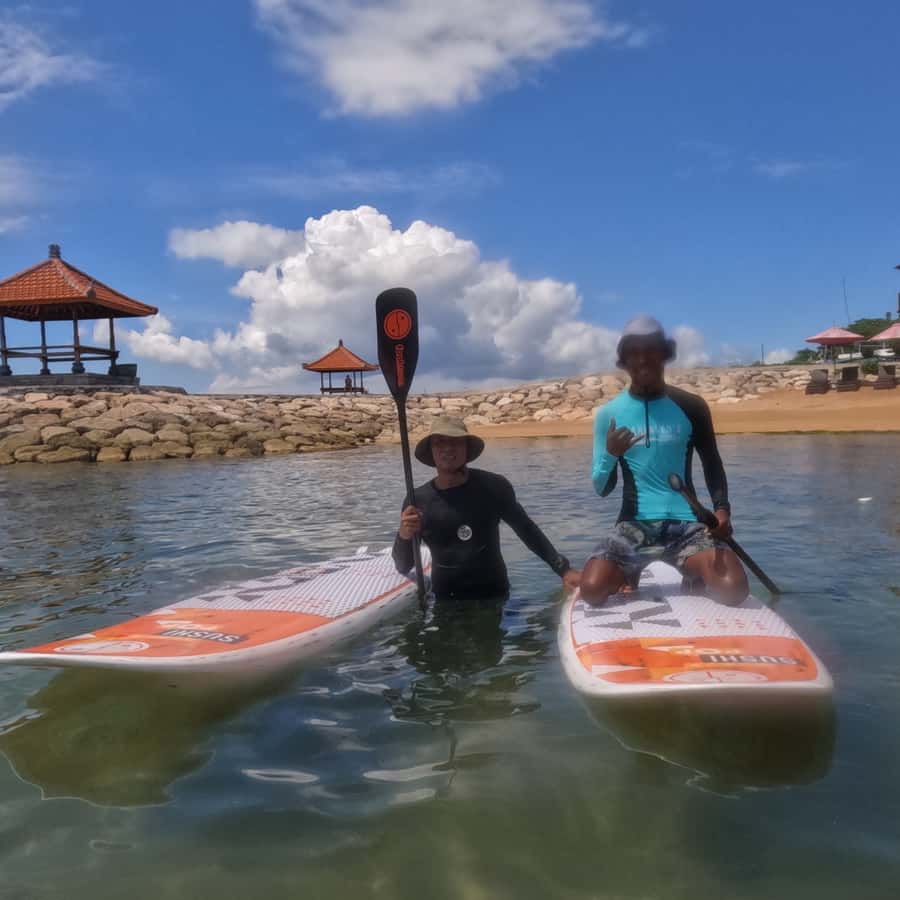 Sanur : Stand Up Paddleboard - The 15-minute briefing and beginner lesson