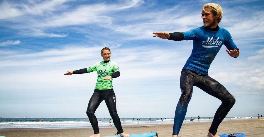 Scheveningen Beach: 1,5-Hour Surf Experience for Adults - Taking the board into the Dutch waves