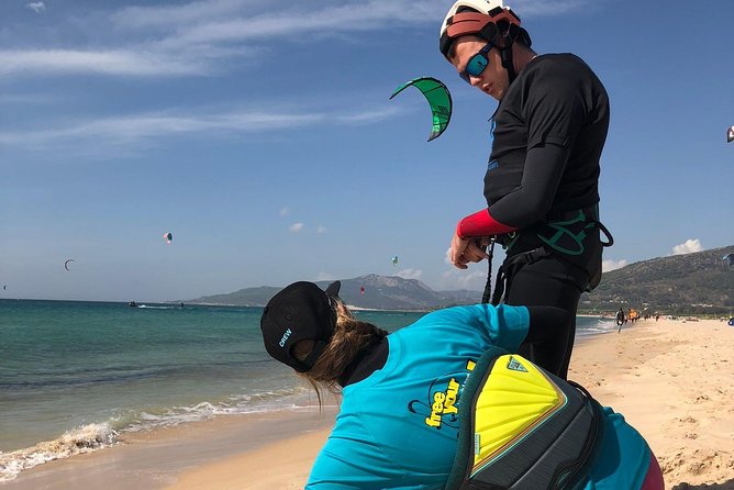 Semi private kitesurfing course - Equipment, insurance, and what you need to bring