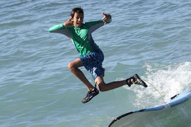 Semi Private Surf Lesson 4 Students 1 Instructor - Key points to know before booking