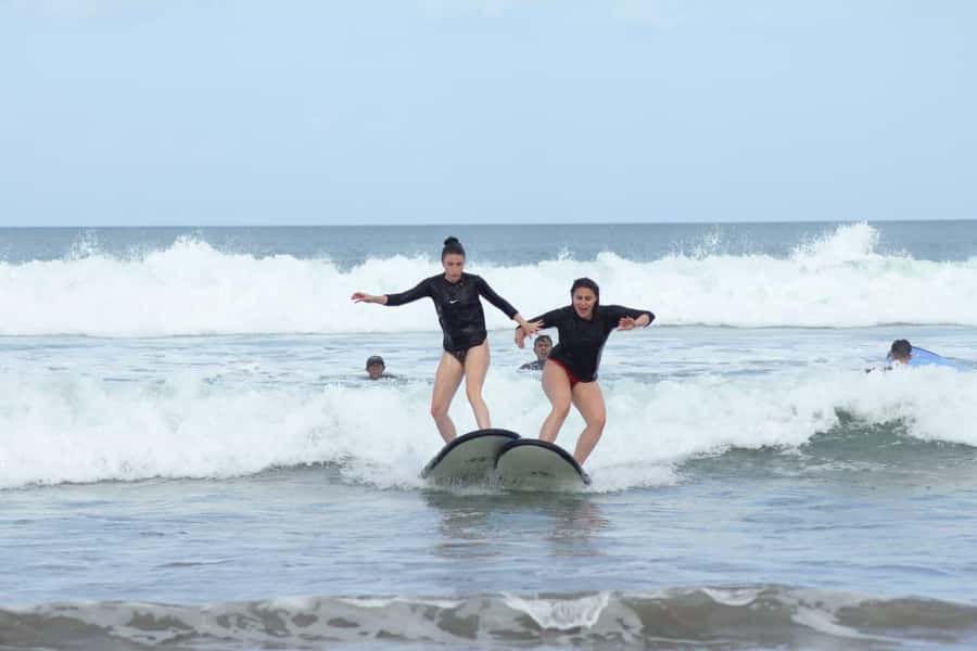 Seminyak: Beginner Surf Lesson with Pro Instructor - Meeting point and what to bring