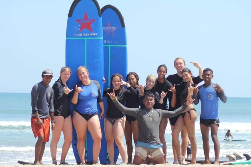 Seminyak: Surf Lesson Beginner All Level 2 Hour Experience - From paddling to standing on the board