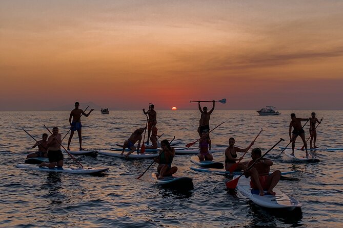 Small group paddle boarding tour to Bagni Regina Giovanna - Returning to Marina Grande
