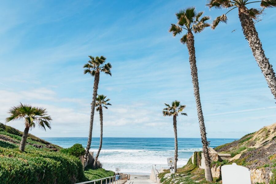 Solana Beach: Private Surf Lesson with Board and Wetsuit - Getting to the bamboo beach shack at Solana Beach