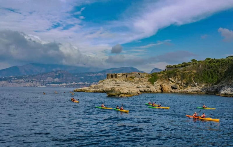 Sorrento: Guided Kayak Tour + Free 1h Paddleboarding - Who will enjoy this kayak tour most