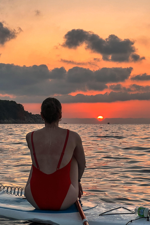 Sorrento: SUP Paddleboard Tour to Bagni Regina Giovanna - Key points before you book