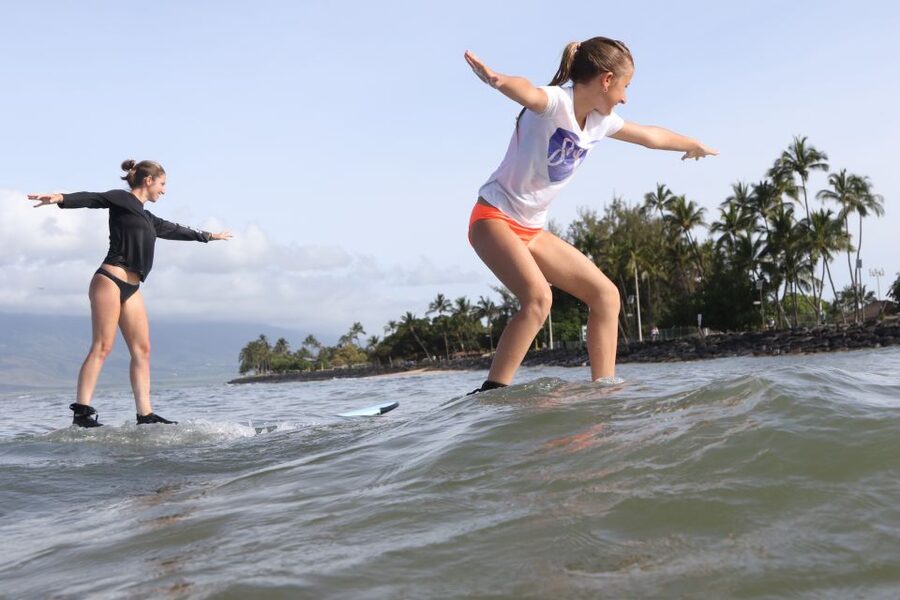 South Maui: Semi-Private Surf Lesson - The 10 to 15 minute land lesson