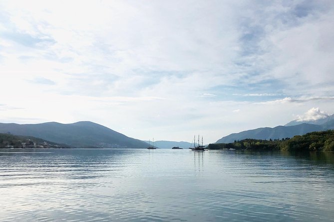 Stand-Up-Paddle Board at Bay of Kotor from Tivat or Kotor - Equipment, storage, and the practical weak spot