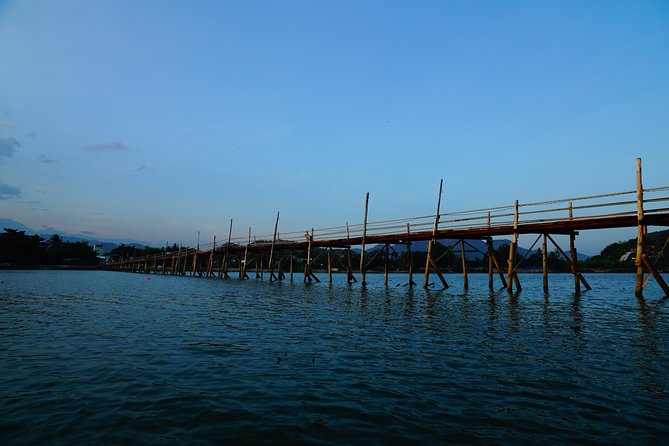 Stand Up Paddle Boarding and Sunset Watching on Cai River - Sunset on the river, with weather in control
