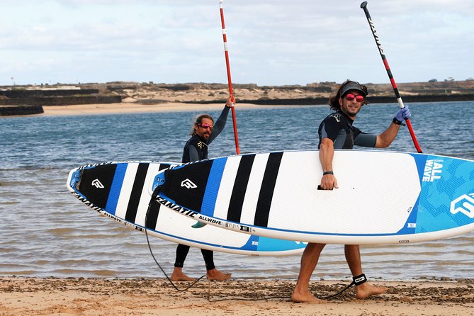 Stand up Paddle Course - Paddling toward small beaches and rocks