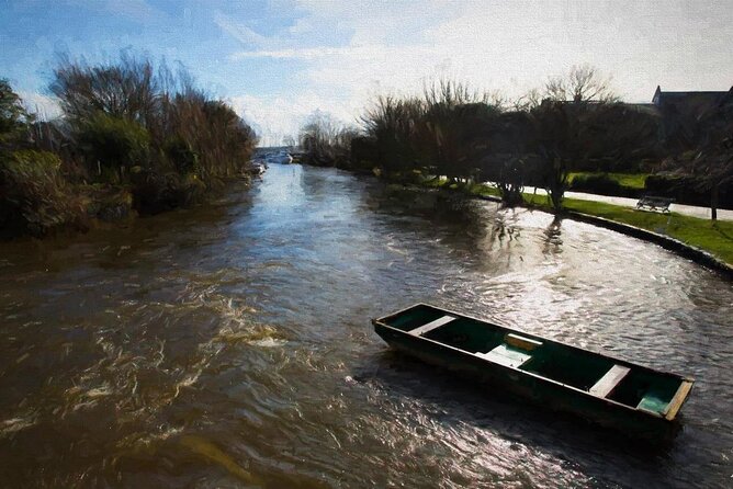 Stand-up Paddleboard SUP Safari on The River Avon For Beginners - Learning to kneel, stand, turn, and paddle