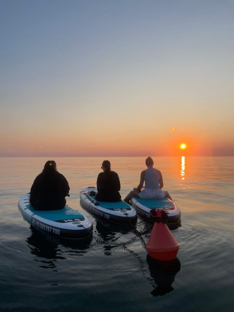 Sunrise in SUP with breakfast on board and private lesson - The weather and clothing choices matter