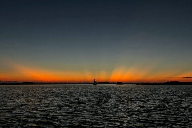 Sunrise on Paddleboard with breakfast in the lagoon of 7 colors - Seeing the seven-color lagoon from water level