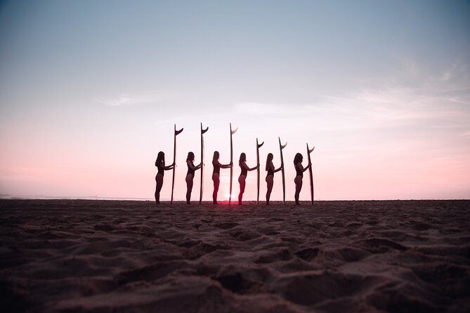 Sunrise & Surf Beach Lifestyle Photoshoot - How Apo helps if you feel awkward in front of a camera
