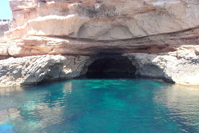 Sunset Cruise VIP (snorkeling, paddle board, & drinks Included) - Leaving Sant Antoni at 5:30 pm