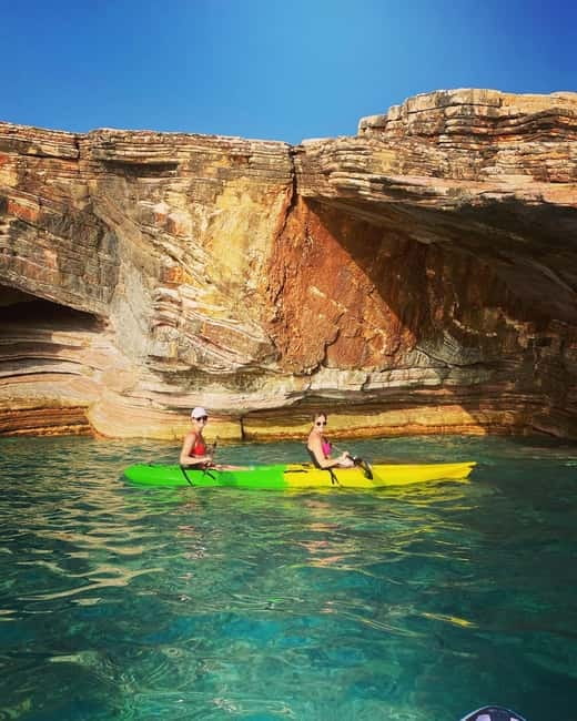 Sunset kayak/Sup tour - Lukova tiny caves and Secret beaches - Pink Beach and the evening color