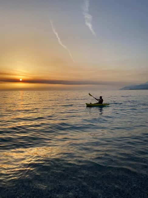 Sunset kayak/Sup tour - Lukova tiny caves and Secret beaches - Starting at Shpella Lukova Beach