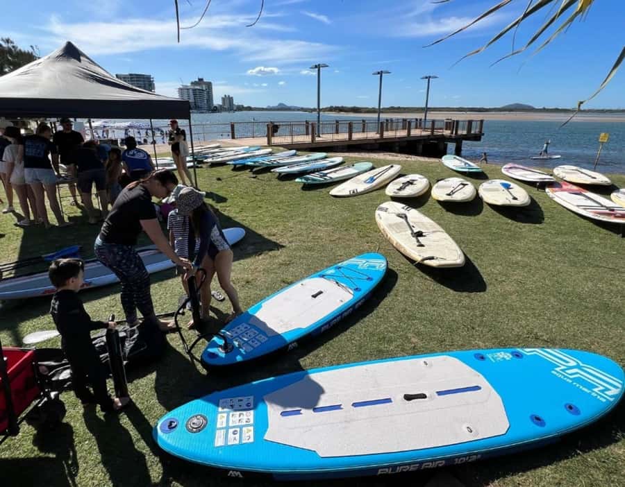 Sunshine Coast: Stand-Up Paddleboard Rental & Lesson - Paddling across the Maroochy River
