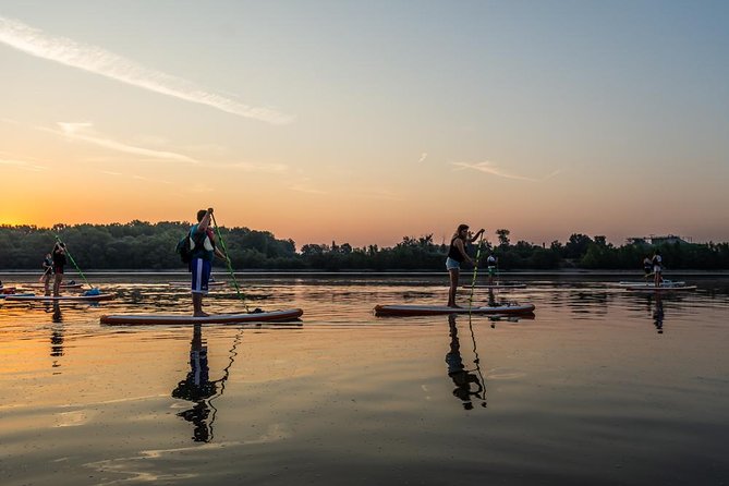 SUP Budapest: Sunset tour - Ending near the Elizabeth Bridge