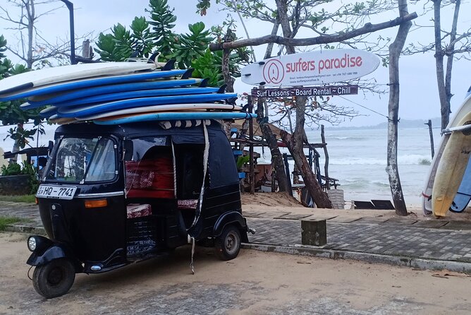 Surf Camp in Weligama Beach Sri Lanka - A relaxed beach base between sessions
