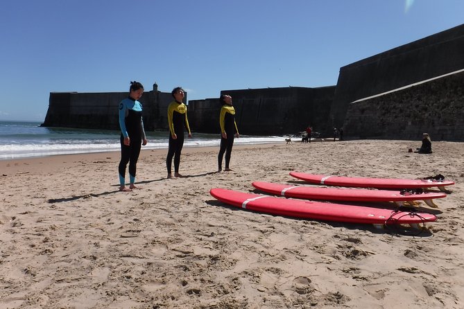 Surf Class - Group - Equipment is included, so packing is easy