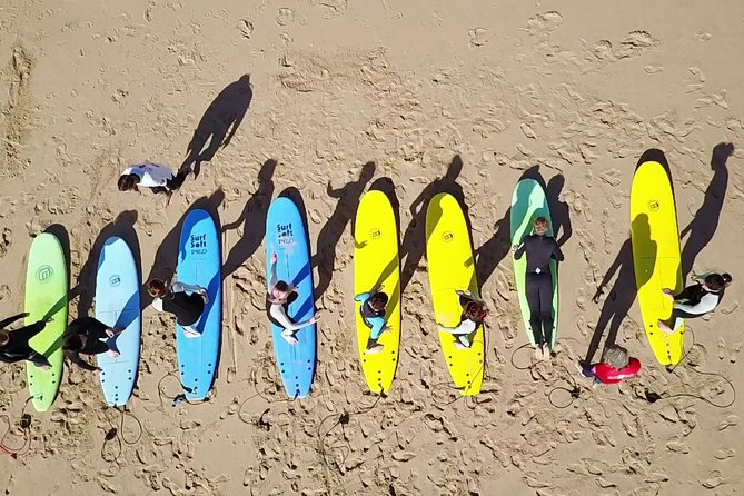 Surf Class in Almada - The beach setting and time after class