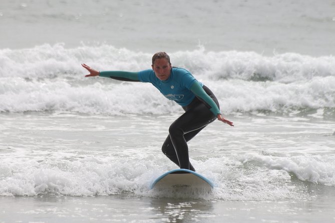 Surf class in Porto - small groups, ideal for beginners - Getting Equipped for Cold Atlantic Water