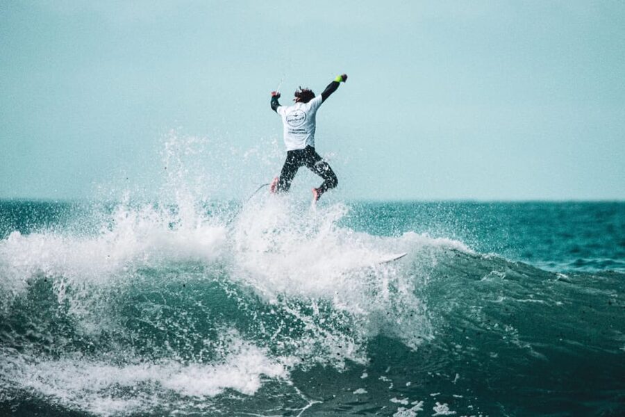 Surf class in Tenerife South - A two-hour introduction to surfing in Tenerife South