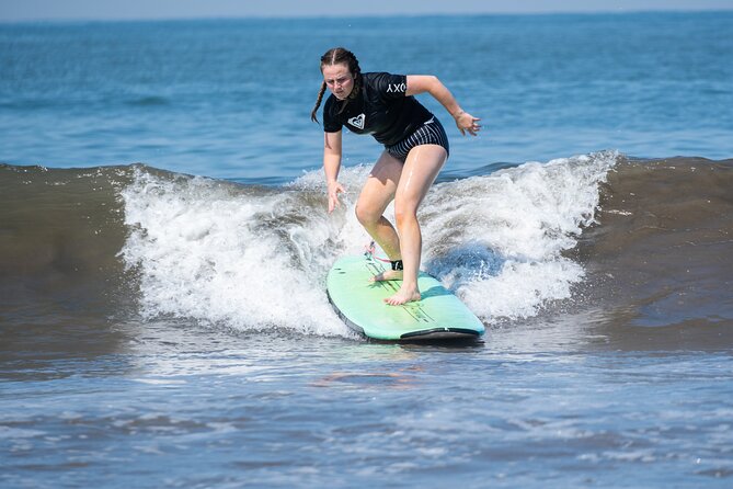 Surf classes in Puerto Vallarta with local instructors - Key points to know before booking