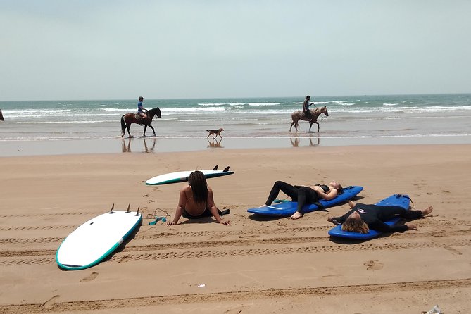 Surf day trip in uncrowded spots - Choosing your board and wetsuit