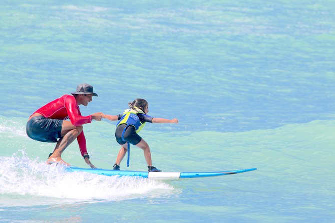 Surf HNL: Small-Group or Private Surfing Lesson (Ko'olina) - Who should book this lesson?