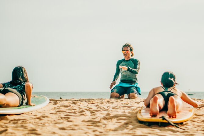 Surf in Vietnam with a local! - Learning the pop-up on dry land