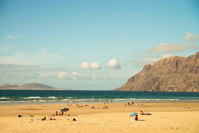 Surf Lesson for Beginners in Famara: Introduction in Surfing - Key points at a glance
