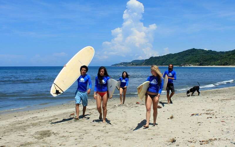 Surf Lesson in Sayulita's Beach - The instructors make the biggest difference