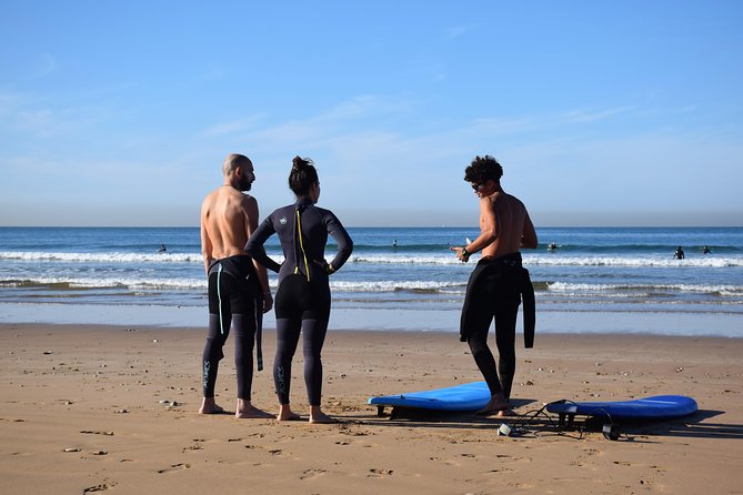 Surf lesson in Tamraght with experienced, local surf instructor - Small details that make the day easier
