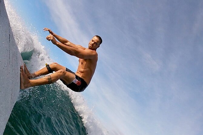 Surf Lesson Without the Crowds Including GoPRO Videos - The meeting point and what to plan around it