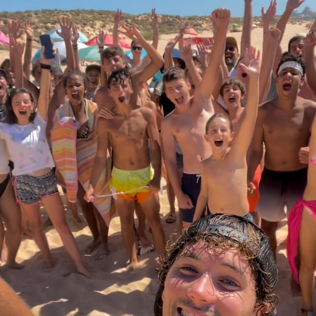 Surf Lessons Albufeira - Treating people like real people - Johnny and Diego bring a personal style