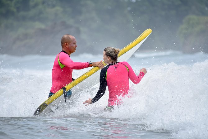 Surf Lessons in Manuel Antonio - Why the instructors make a difference