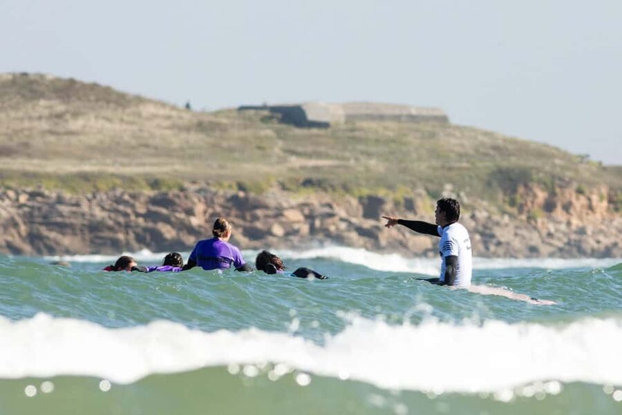 Surf lessons on the mythical site of La Torche - Meeting Kevin and Stephen at the wooden surf school