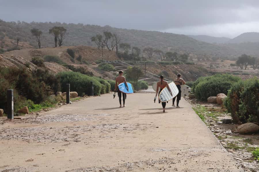 Surf Lessons with Local instructor - Who Should Book This Surf Lesson?