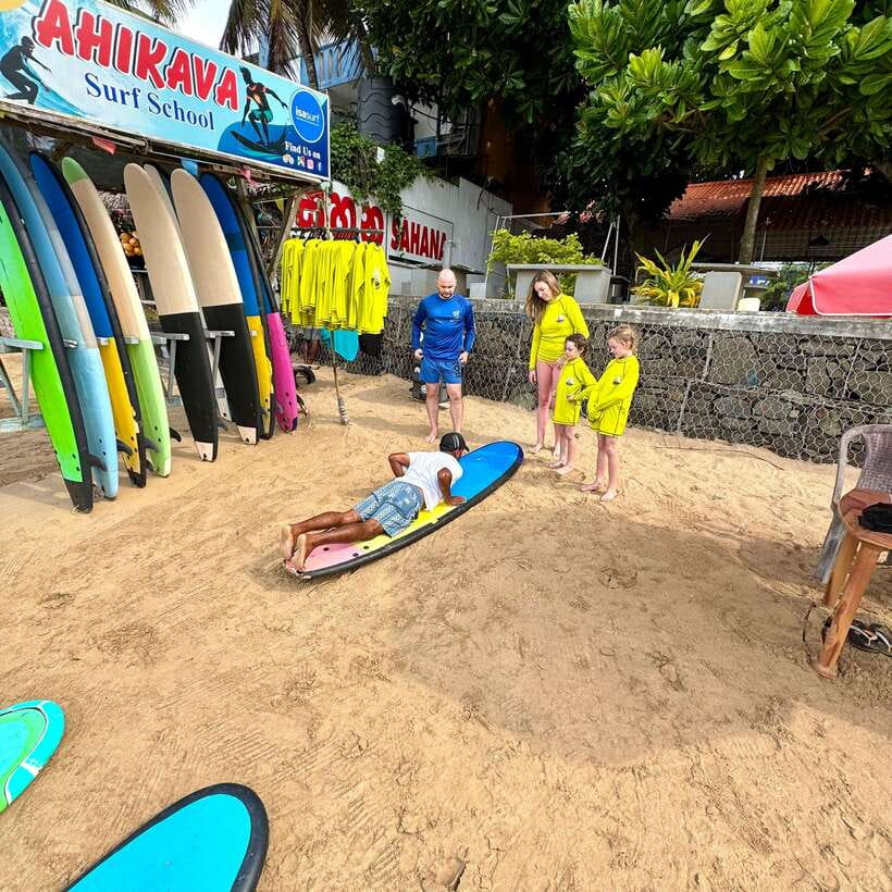 Surf School in Unawatuna, Galle - A First Surf Lesson Near Unawatuna
