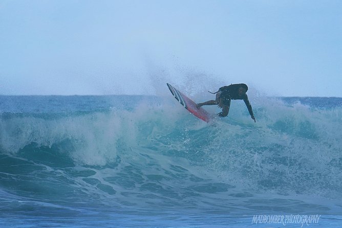 Surf school/surf tour - From pickup to the beach