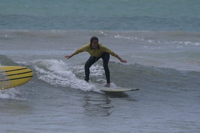 Surf with Apple - The beginner session: safety, paddling, and your first pop-up